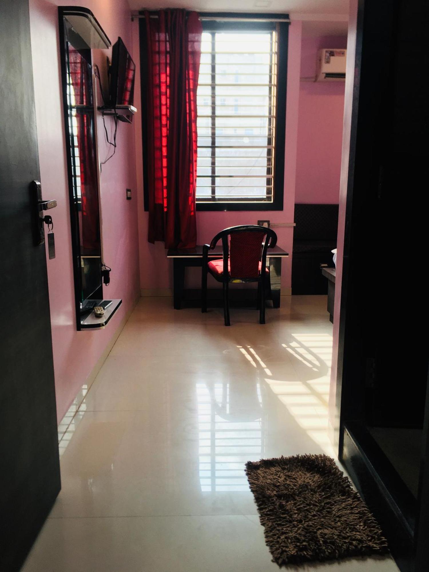 Chanda Palace Guest House Hazaribag Exterior photo
